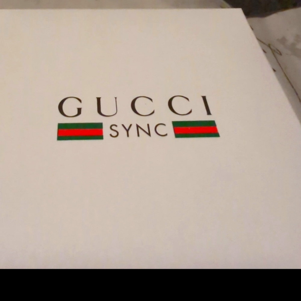 Gucci watch